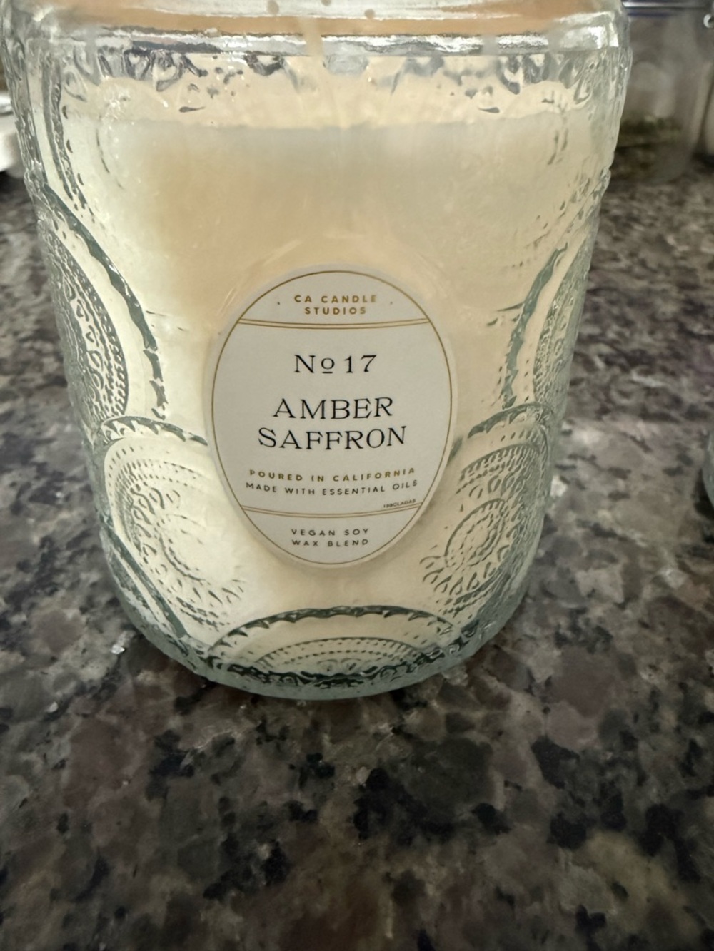 No.17 Amber Saffron Scented Jar Candle - Cream Leoben CA Candle Studios